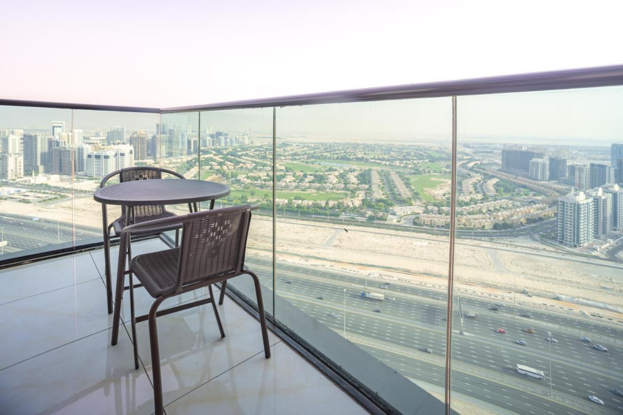 Sky View Tower Apartments Dubai Exterior photo